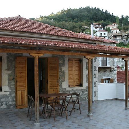 Maleatis Apollo Guesthouse Kosmás Eksteriør billede